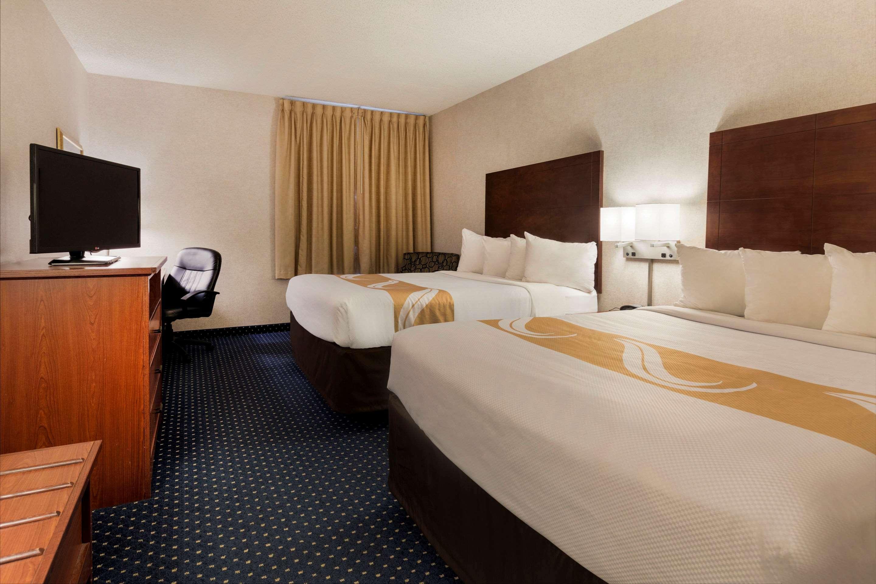 Quality Inn Auburn Hills - Detroit North Екстер'єр фото
