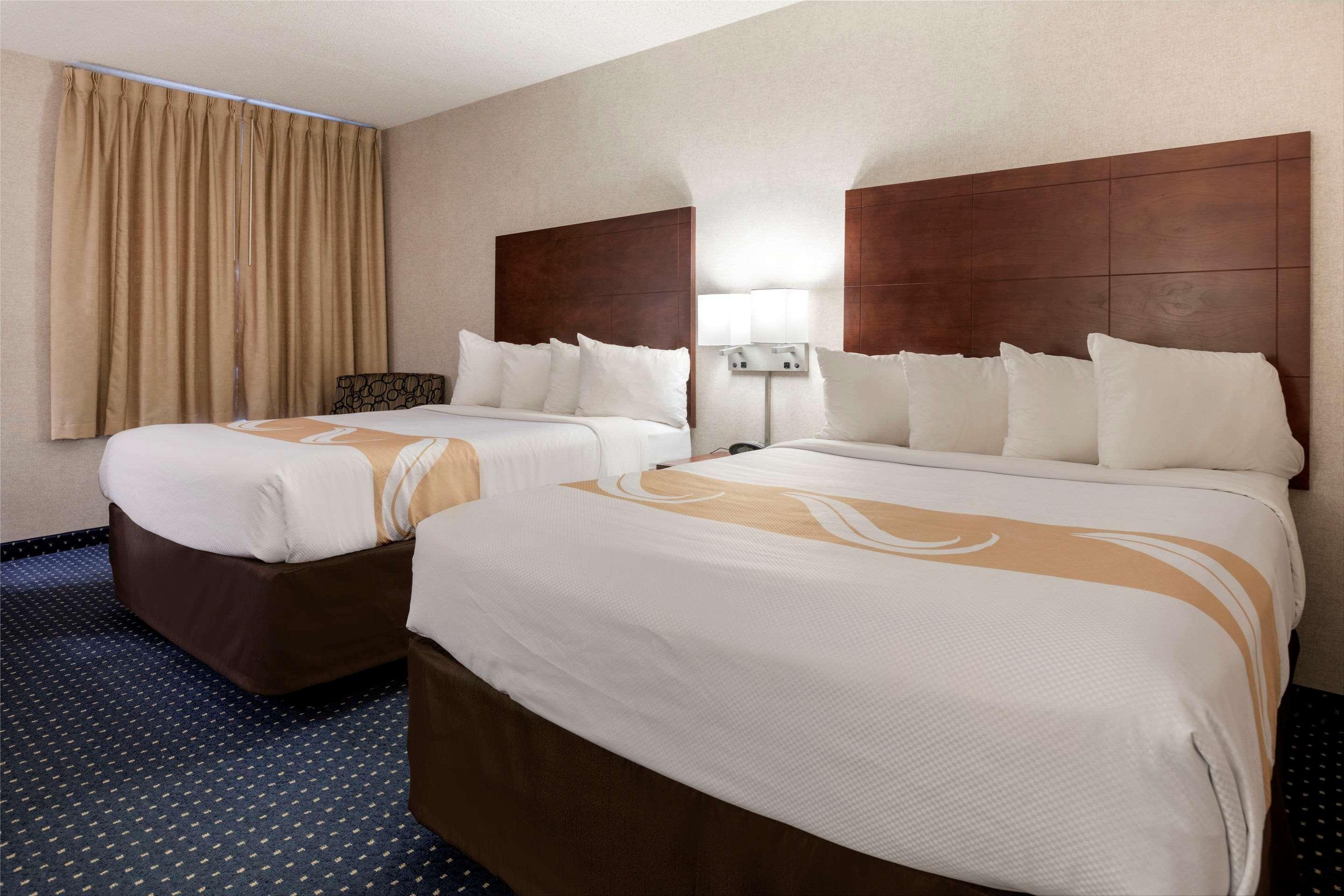 Quality Inn Auburn Hills - Detroit North Екстер'єр фото