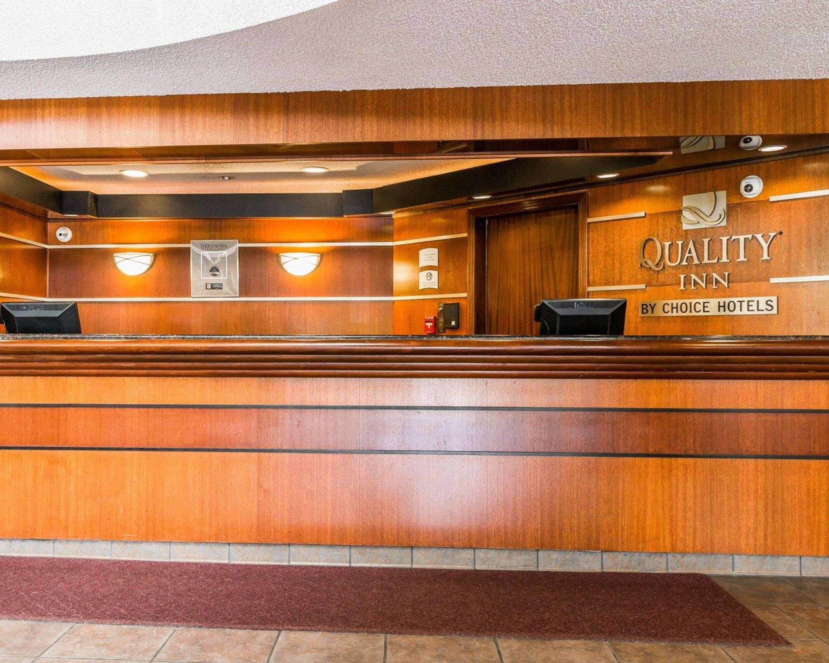 Quality Inn Auburn Hills - Detroit North Екстер'єр фото