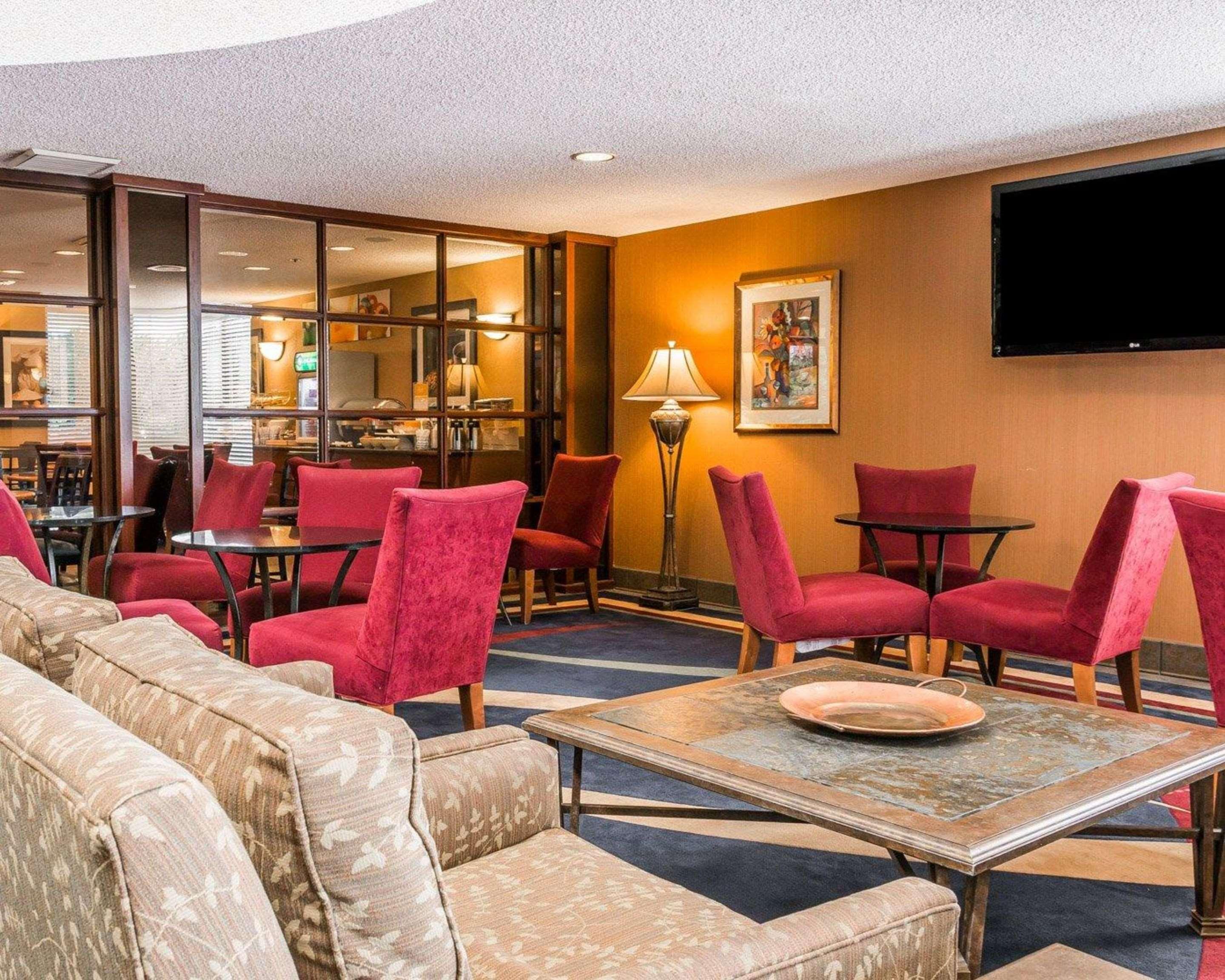 Quality Inn Auburn Hills - Detroit North Екстер'єр фото
