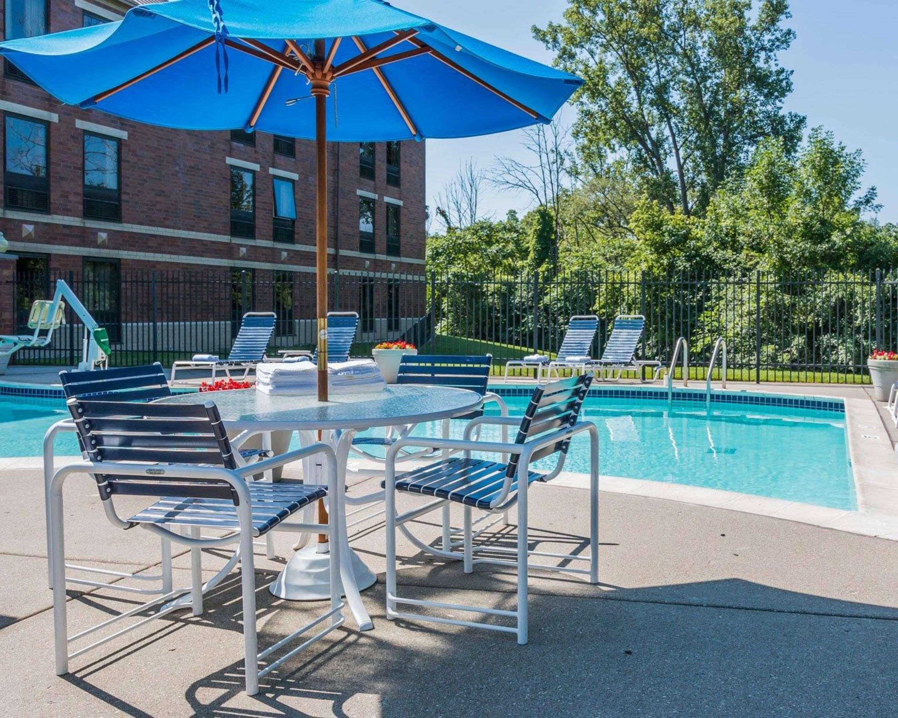 Quality Inn Auburn Hills - Detroit North Екстер'єр фото